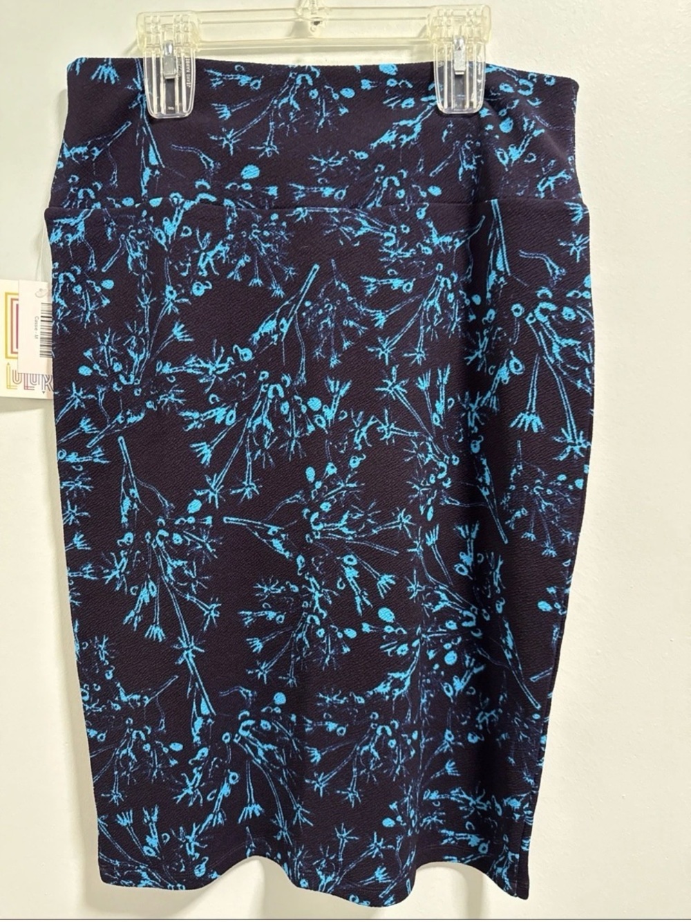 Lularoe Cassie Blue and Black Splatter Print Pencil Skirt Med NWT